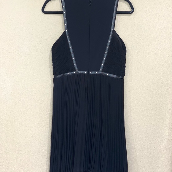 GUESS los angeles womens black dress pleated chiffon studded trim sleeveless 6 - Picture 9 of 15